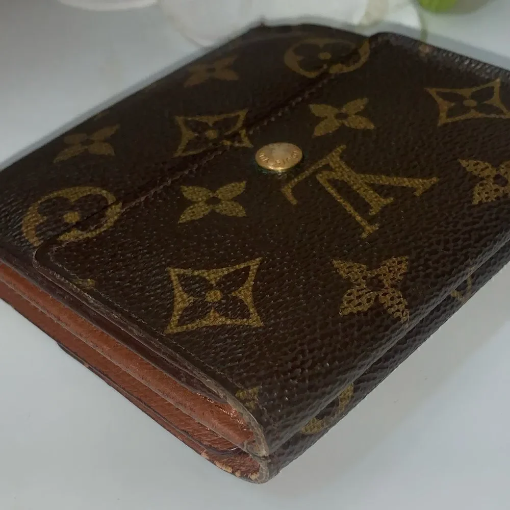 Authentic Louis Vuitton Monogram Elise Compact Wallet